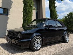 Schwarz Gebraucht 1990 VW Golf Cabriolet Cabrio | 13.980 €