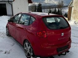 Rot Gebraucht 2005 Seat Altea Sport Limousine | 1.500 € (Teuer)