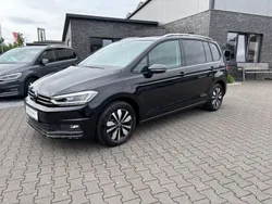 Schwarz Gebraucht 2024 VW Touran Move Van / Kleinbus | 32.980 € (Guter Preis)