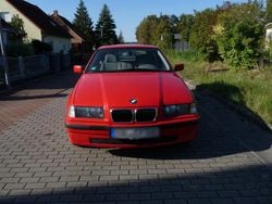 Rot Gebraucht 1998 BMW 316 Compact Comfort Edition Kleinwagen | 5.499 €