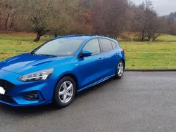 Blau Gebraucht 2019 Ford Focus ST-Line Limousine | 12.000 € (Guter Preis)