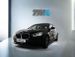 Black sapphire metallic Gebraucht 2022 BMW 118 Kleinwagen | 22.220 € (Guter Preis)