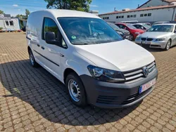 Candyweiß Gebraucht 2018 VW Caddy Van / Kleinbus | 11.950 € (Guter Preis)