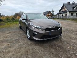 Braun Gebraucht 2018 Kia Ceed Limousine | 11.999 € (Fairer Preis)