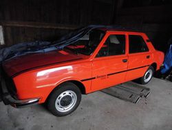 Rot Gebraucht 1982 Skoda 105 Limousine | 7.100 €