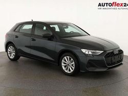 Manhattan grau metallic Neu 2025 Audi A3 Sportback Limousine | 33.245 € (Guter Preis)
