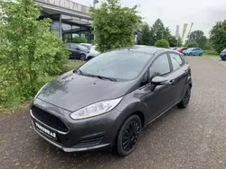 Grau Gebraucht 2017 Ford Fiesta Trend Kleinwagen | 8.490 € (Etwas zu teuer)