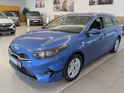 Blau Neu 2025 Kia Ceed Sportswagon Vision Kombi | 26.490 € (Etwas zu teuer)