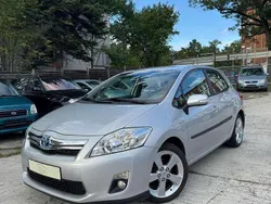 Silber Gebraucht 2010 Toyota Auris Hybrid Executive Kleinwagen | 7.999 € (Fairer Preis)