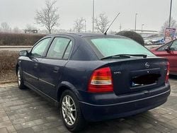 Blau Gebraucht 2000 Opel Astra Limousine | 1.350 € (Guter Preis)