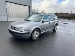 Grau Gebraucht 2003 VW Golf IV Kombi | 900 € (Guter Preis)