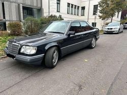 Gebraucht 1993 Mercedes E420 Limousine | 26.000 €