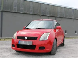 Rot Gebraucht 2007 Suzuki Swift Kleinwagen | 3.599 € (Etwas zu teuer)