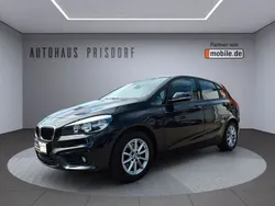 Schwarz Gebraucht 2015 BMW 218 Active Tourer Basis Van / Kleinbus | 12.950 € (Fairer Preis)