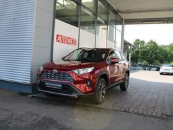 Rot Neu 2025 Toyota RAV4 Hybrid SUV | 42.970 € (Etwas zu teuer)