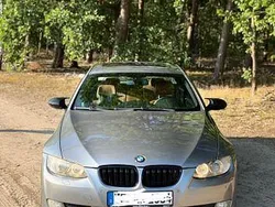 Grau Gebraucht 2007 BMW 330 M Sport Coupé | 8.600 € (Fairer Preis)