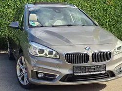 Grau Gebraucht 2017 BMW 220 Luxury Line Van / Kleinbus | 19.900 € (Fairer Preis)