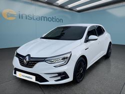 Weiß Gebraucht 2022 Renault Mégane IV Limousine | 15.349 € (Fairer Preis)