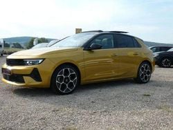 Gelb Gebraucht 2024 Opel Astra Ultimate Limousine | 29.900 € (Fairer Preis)
