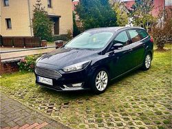 Schwarz Gebraucht 2014 Ford Focus Titanium Kombi | 6.000 € (Fairer Preis)