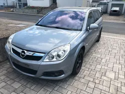 Grau Gebraucht 2006 Opel Vectra Kombi | 4.000 € (Teuer)