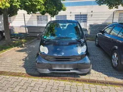 Schwarz Gebraucht 2006 Smart ForTwo Coupé Coupé | 1.650 € (Guter Preis)
