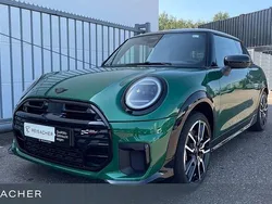 Grün Gebraucht 2025 Mini John Cooper Works Kleinwagen | 34.849 € (Guter Preis)