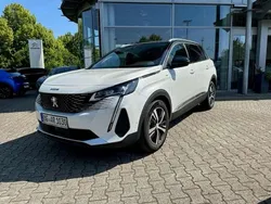 Weiss Gebraucht 2022 Peugeot 5008 GTi Van / Kleinbus | 31.890 € (Etwas zu teuer)