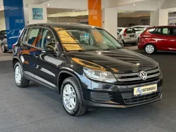 Deep black perleffekt Gebraucht 2016 VW Tiguan Trendline SUV | 18.350 € (Superpreis)