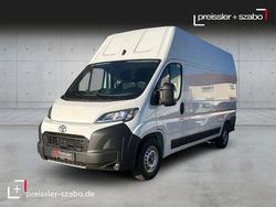 Weiß Gebraucht 2024 Toyota Proace Van / Kleinbus | 30.896 € (Guter Preis)