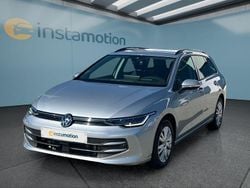 Silber Gebraucht 2024 VW Golf VIII Kombi | 30.949 € (Fairer Preis)