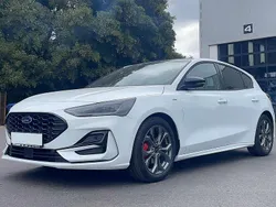 Frozen white Gebraucht 2025 Ford Focus ST-Line Kleinwagen | 28.750 € (Etwas zu teuer)