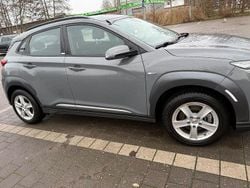 Grau Gebraucht 2020 Hyundai Kona SUV | 12.500 € (Guter Preis)