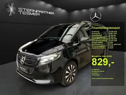 Obsidianschwarz metallic Gebraucht 2024 Mercedes V300 Avantgarde Van / Kleinbus | 72.900 € (Teuer)