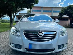 Silber Gebraucht 2010 Opel Insignia Limousine | 6.000 € (Fairer Preis)