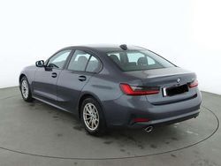 Grau Gebraucht 2019 BMW 320 Advantage Limousine | 25.000 € (Teuer)