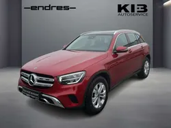 Hyazinthrot metalliclack Gebraucht 2020 Mercedes GLC200 SUV | 38.930 € (Fairer Preis)
