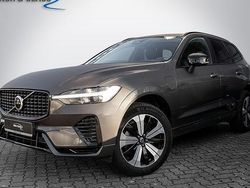 Grau Gebraucht 2022 Volvo XC60 R-Design SUV | 37.590 € (Guter Preis)