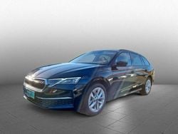 Schwarz (blackmagic perleffekt) Gebraucht 2025 Skoda Octavia Selection Kombi | 32.490 € (Fairer Preis)