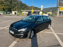 Schwarz Gebraucht 2016 Peugeot 308 Kombi | 7.300 € (Fairer Preis)