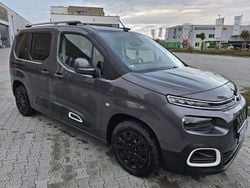 Grau Gebraucht 2020 Citroën Berlingo Shine Van / Kleinbus | 16.500 € (Superpreis)