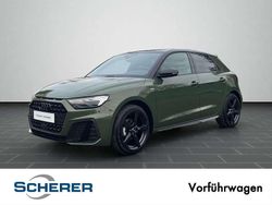 Distriktgrün metallic Gebraucht 2025 Audi A1 S-Line Limousine | 26.770 € (Fairer Preis)