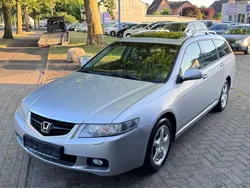 Silber Gebraucht 2003 Honda Accord Executive Kombi | 3.390 € (Fairer Preis)