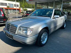 Silber Gebraucht 1995 Mercedes E220 Sportline Cabrio | 17.990 €