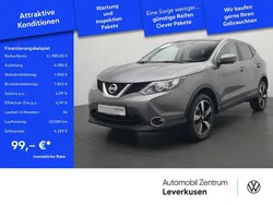 Grau (metallic) Gebraucht 2015 Nissan Qashqai SUV | 11.980 € (Fairer Preis)