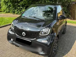Schwarz Gebraucht 2015 Smart ForTwo Coupé Prime Kleinwagen | 8.900 € (Guter Preis)