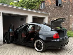 Schwarz Gebraucht 2007 BMW 330 Limousine | 6.500 € (Guter Preis)