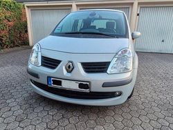 Silber Gebraucht 2005 Renault Modus Van / Kleinbus | 2.490 € (Fairer Preis)