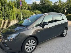 Grau Gebraucht 2013 Opel Zafira Tourer Innovation Van / Kleinbus | 6.300 € (Guter Preis)