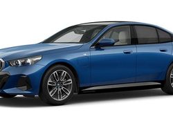 Blau Gebraucht 2025 BMW 550e Comfort Edition Limousine | 73.127 € (Guter Preis)